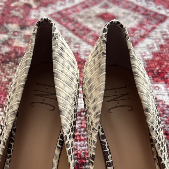 NEW INC International Concepts python print heels / pumps, size 7.5M - Picture 7 of 8